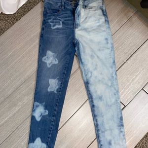 American Eagle Star Bleached Jeans